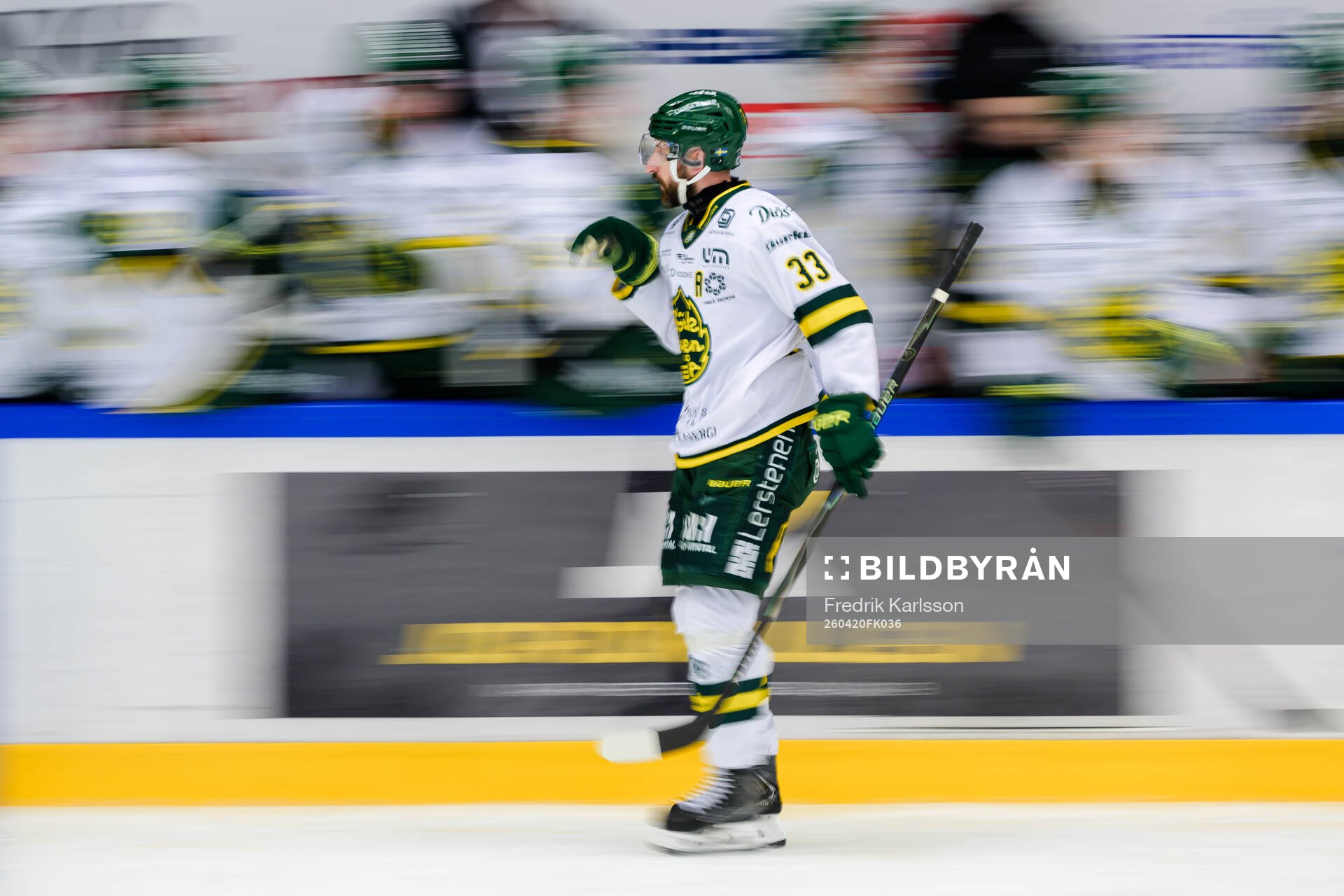 Björklövens Albin Lundin jublar