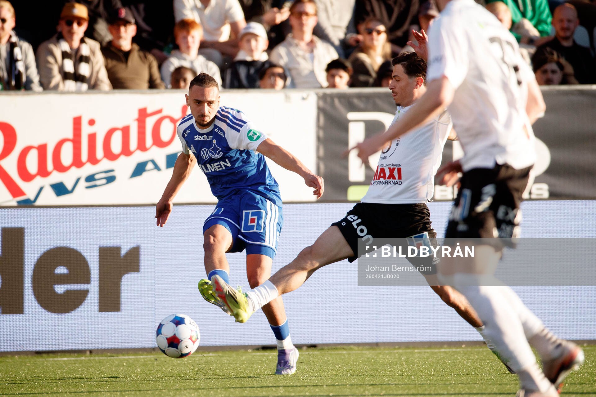 IFK Norrköpings Moutaz Neffati och Örebros Antonio Yakoub