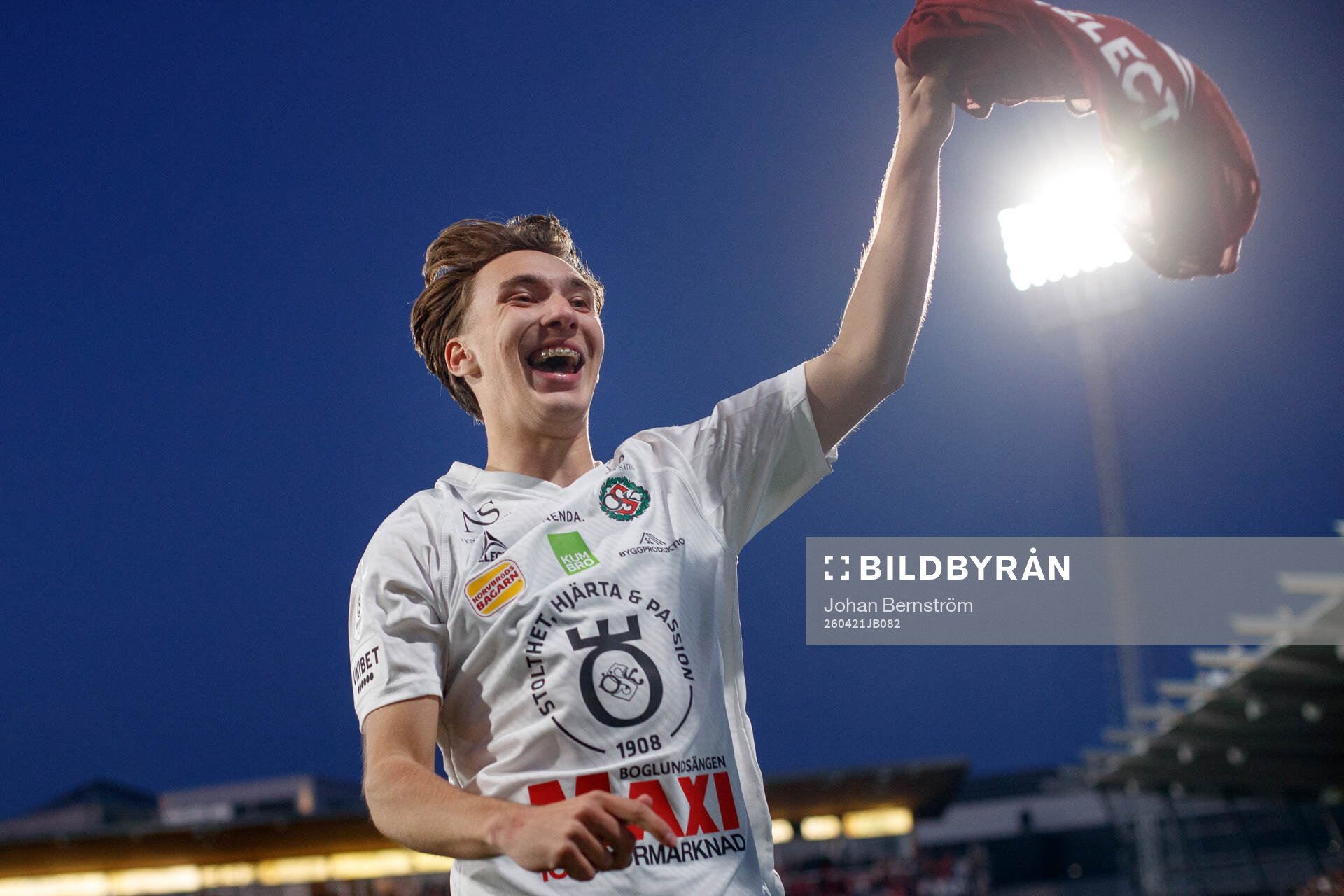 Örebros Edwin Ibrahimbegovic jublar