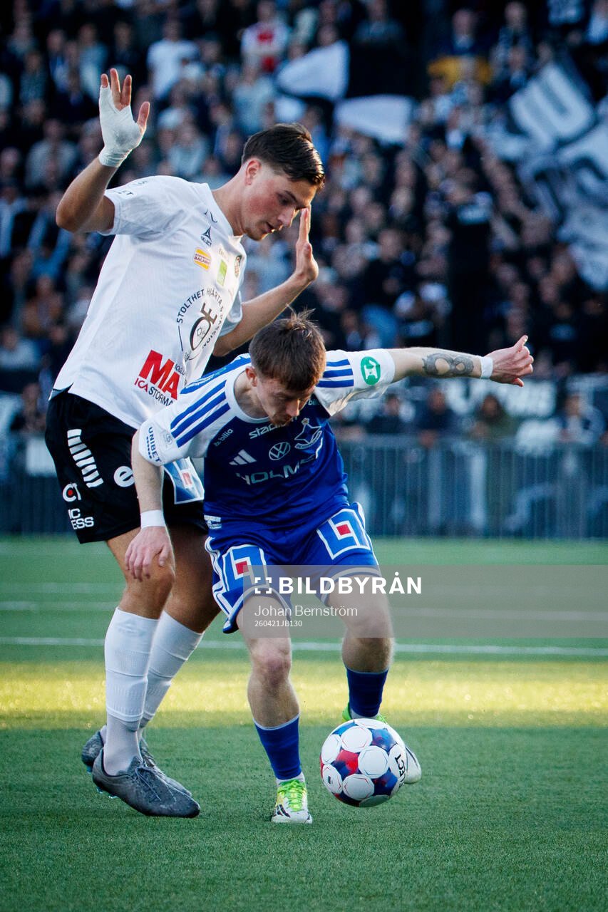 Örebros Erman Hrastovina och IFK Norrköpings Ryan Nelson