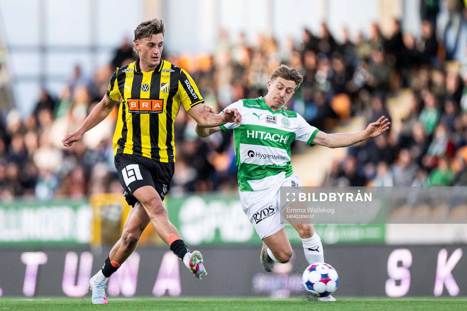 Häckens Silas Andersen och Västerås Simon Gefvert