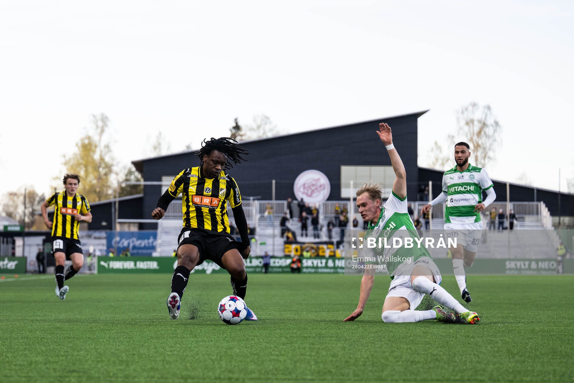 Häckens Jeremy Agbonifo och Västerås Marcus Baggesen