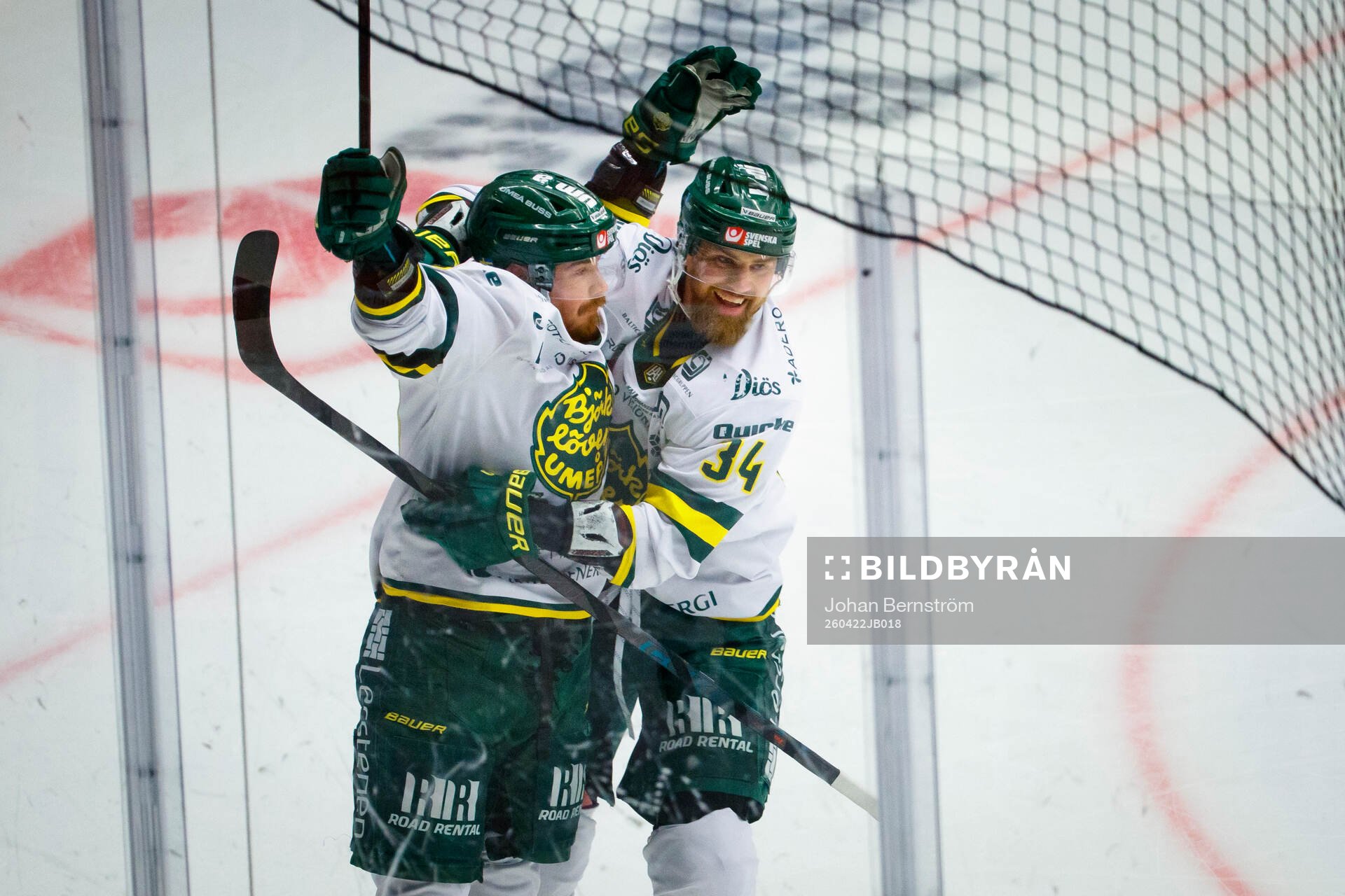 Björklövens Joel Mustonen jublar vid 1-0