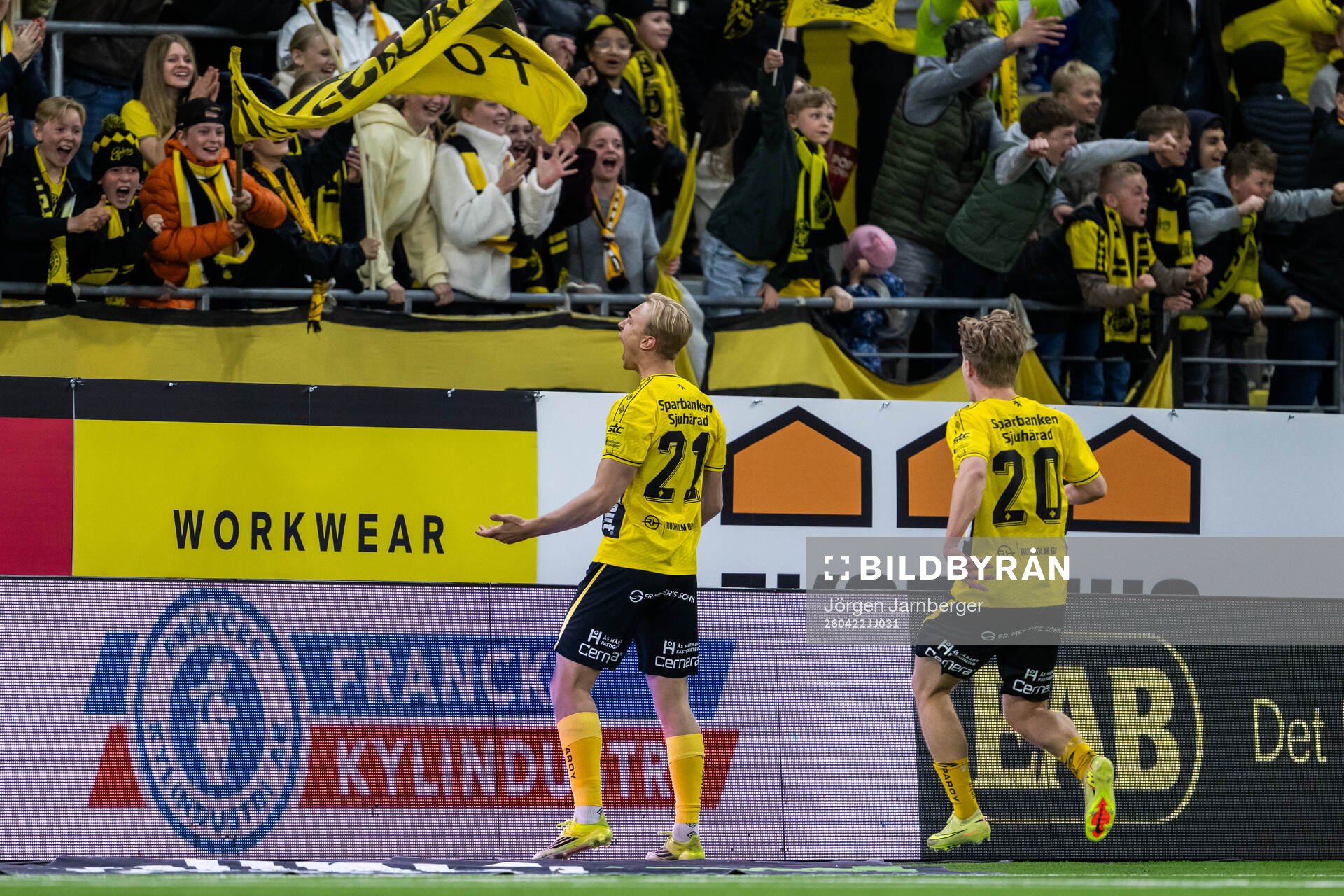 Elfsborgs Leo Östman och Gottfrid Rapp jublar