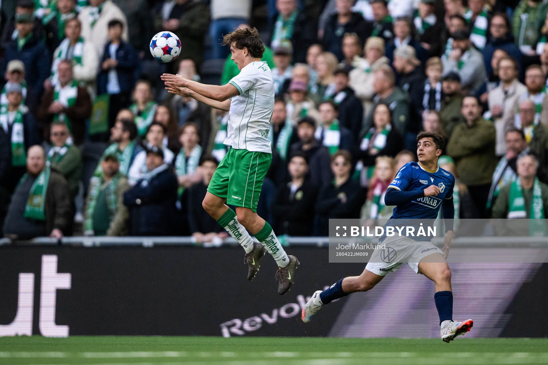 Hammarbys Hampus Skoglund och Halmstads Oliver Kapsimalis