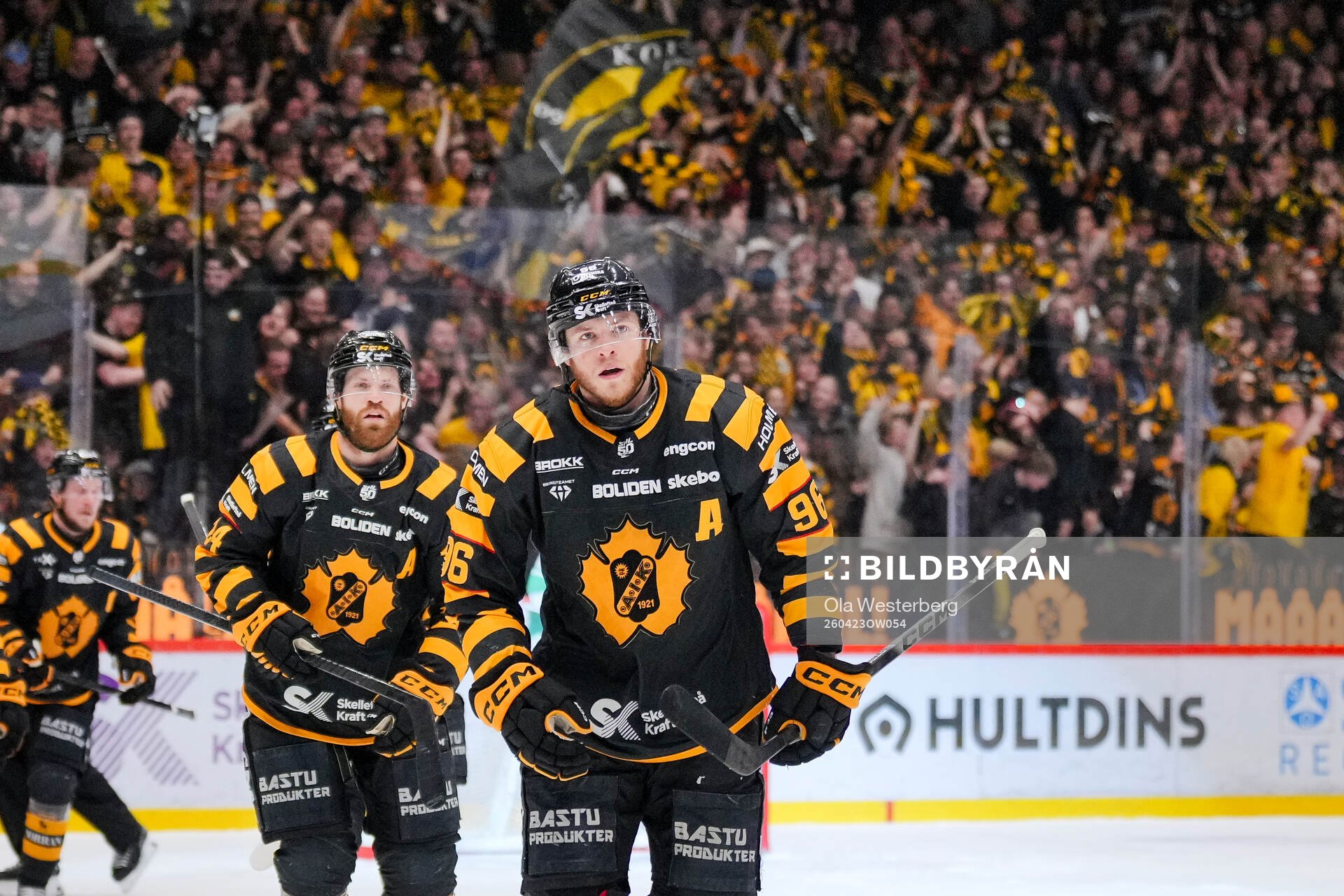 Skellefteås Rickard Hugg jublar