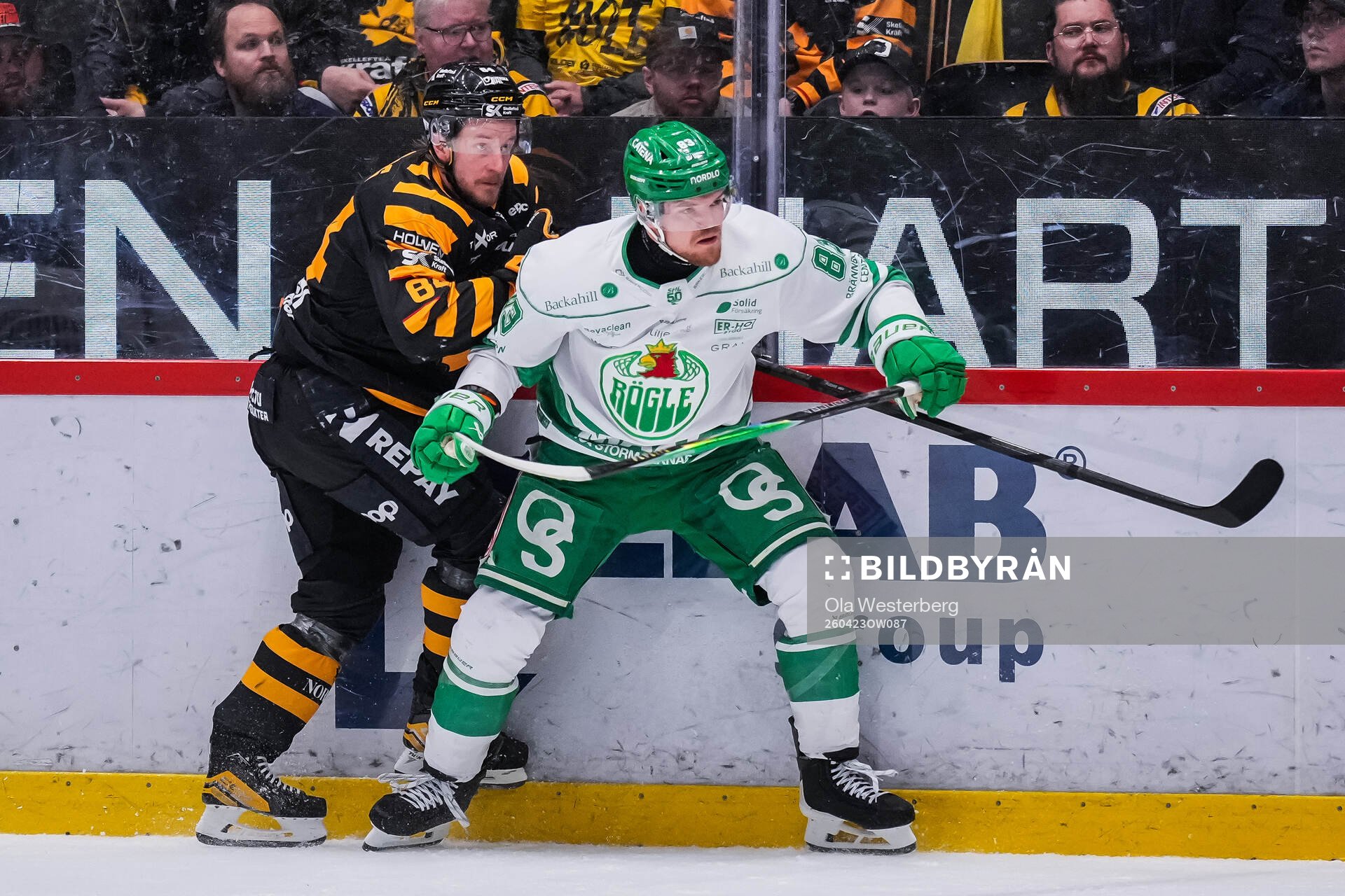 Skellefteås Jonathan Pudas och Rögles Karson Kuhlman