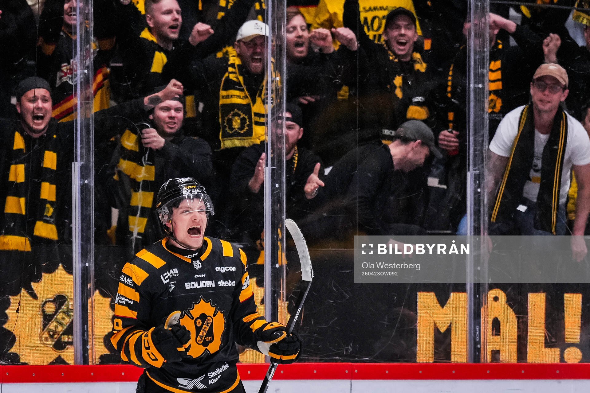 Skellefteås Victor Stjernborg jublar
