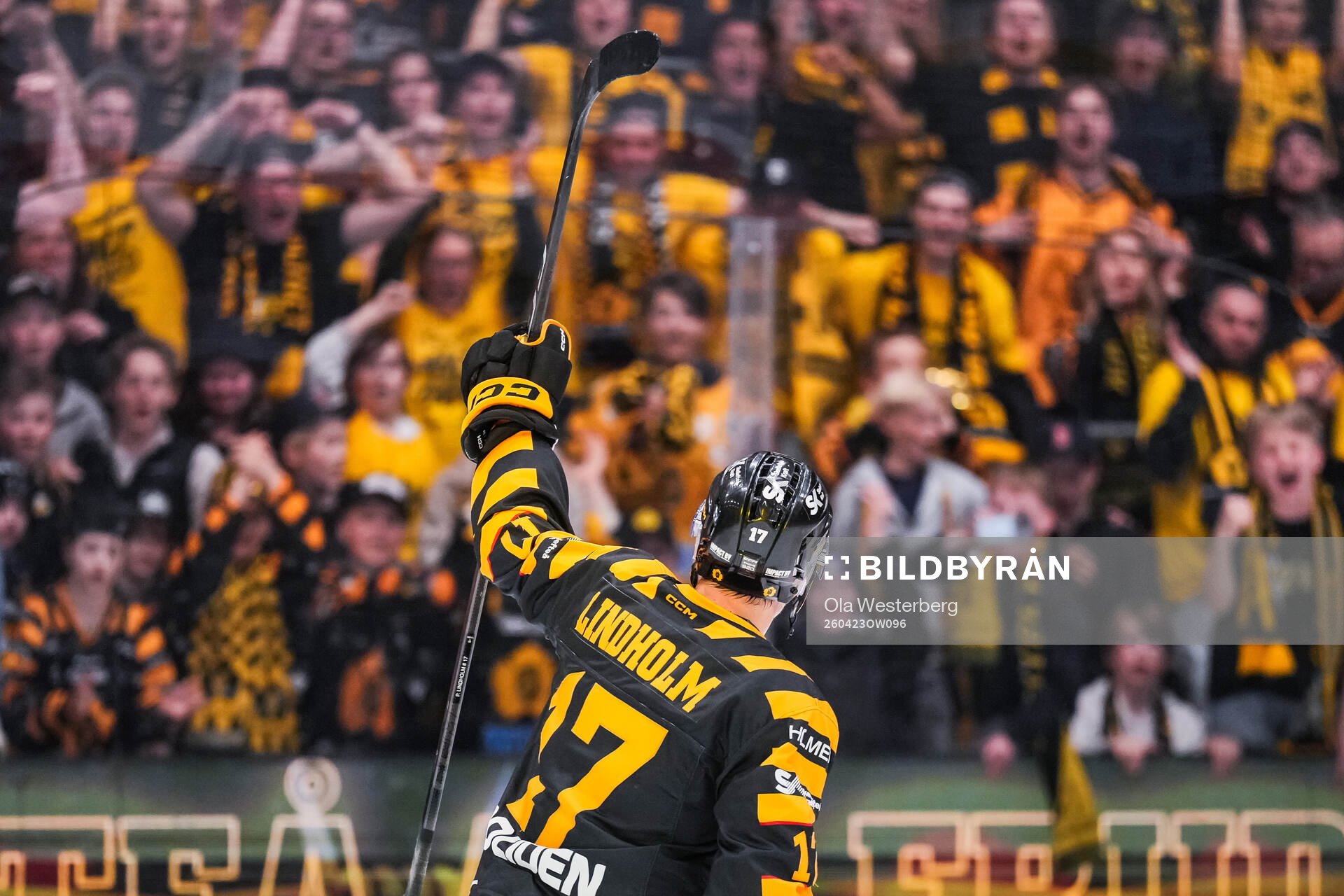Skellefteås Pär Lindholm jublar
