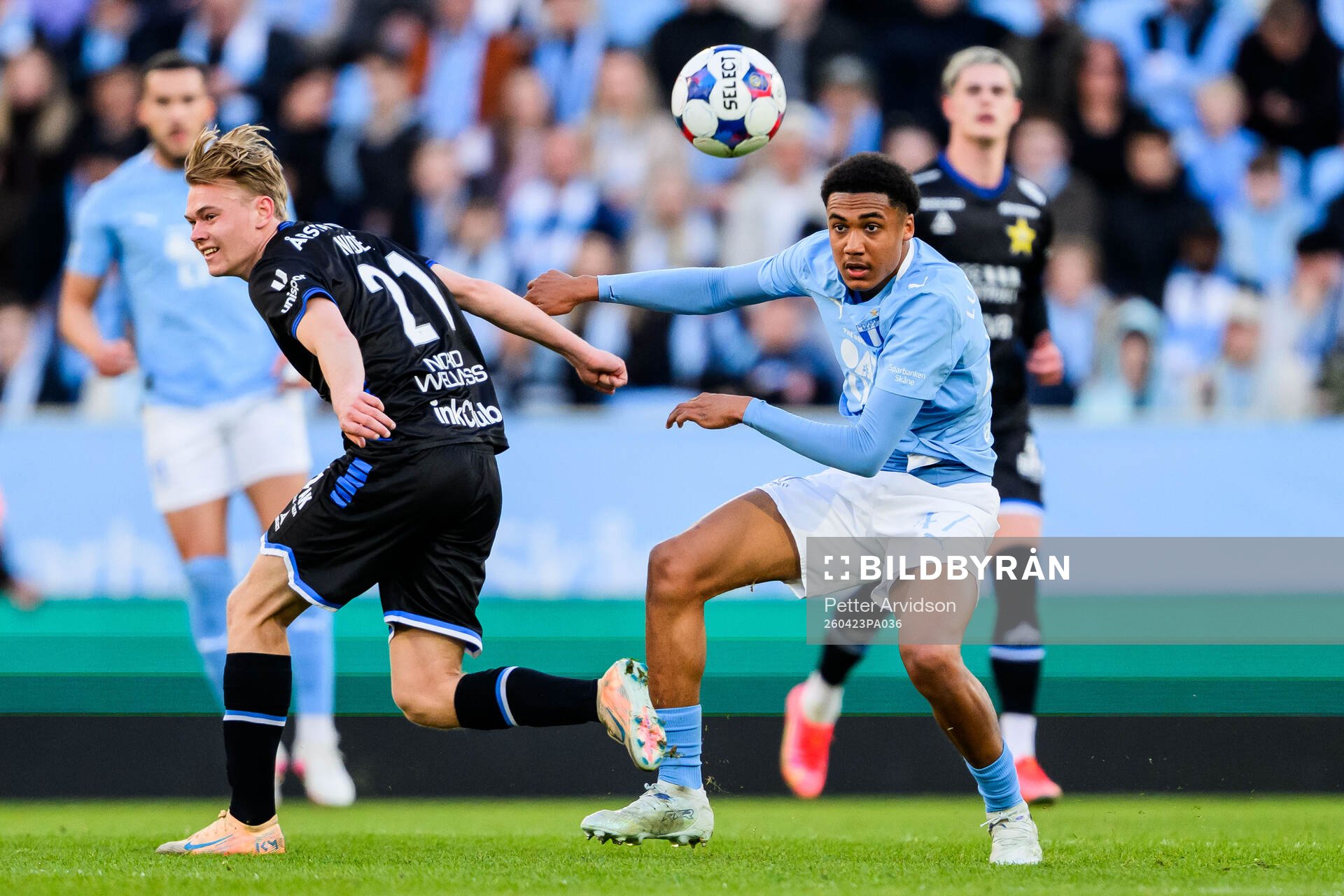Sirius Charlie Nildén och Malmö FFs Theodor Lundbergh