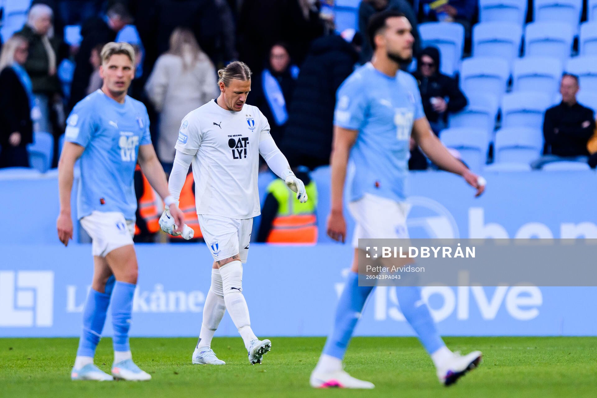 Malmö FFs målvakt Johan Dahlin deppar