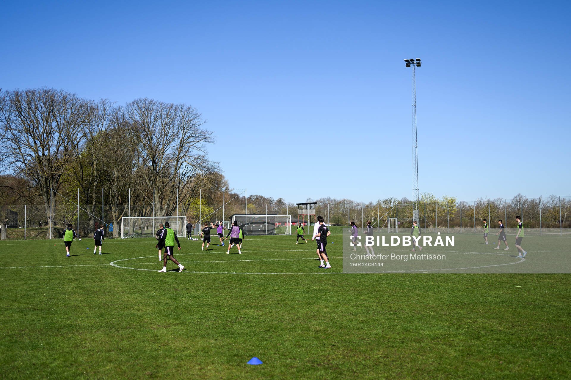 Vy över en träning med Landskrona