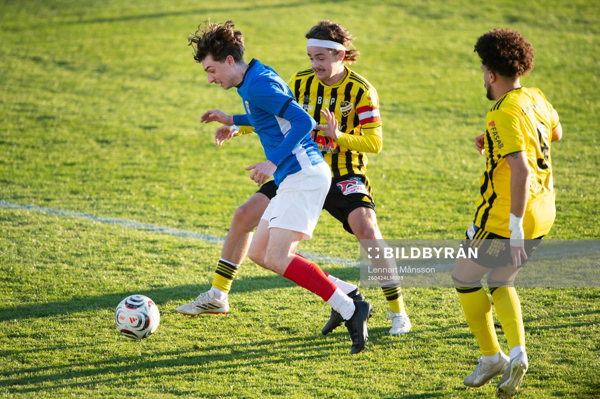 IFK Hässleholms Gustaf Winroth i matchen i division 3