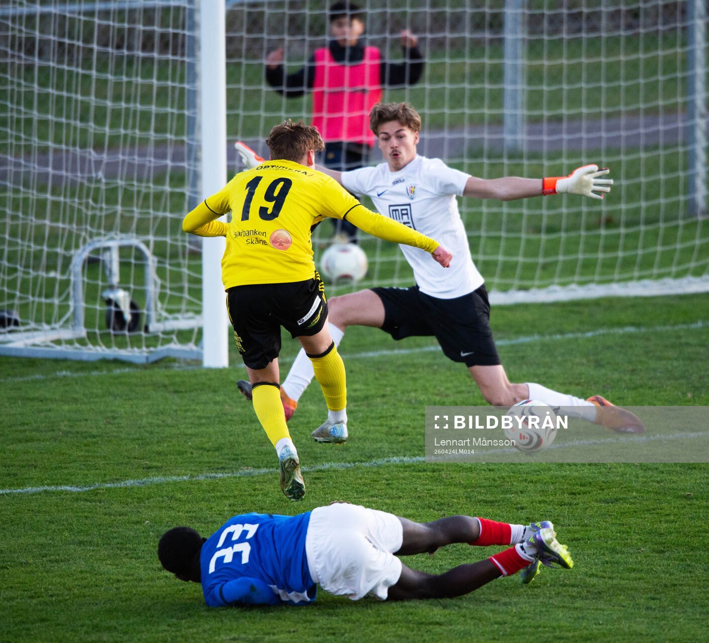 IFK Hässleholms Amir Ramanovski gör 1-1 bakom Balkans