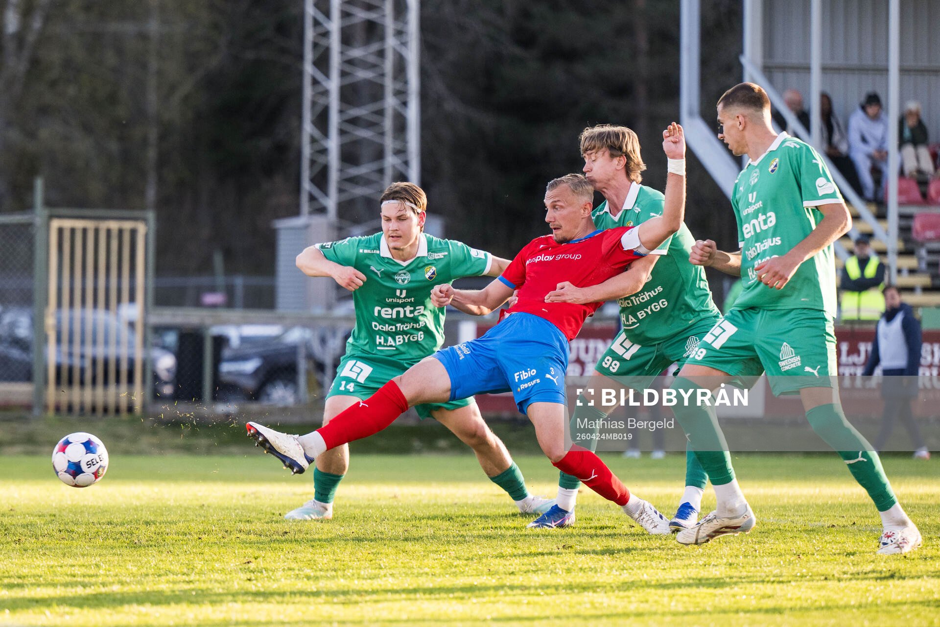 Ljungskiles Daniel Lagerlöf och Lukas Lindholm Corner och
