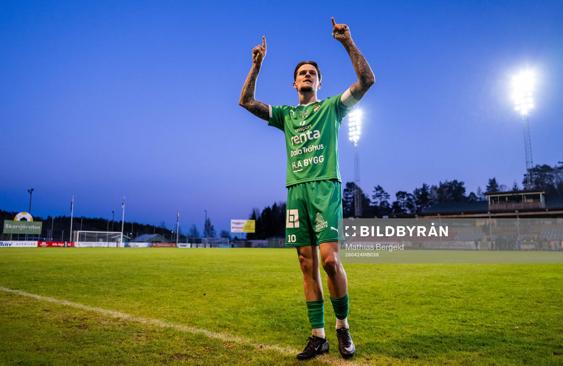 Ljungskiles Filip Ambroz jublar
