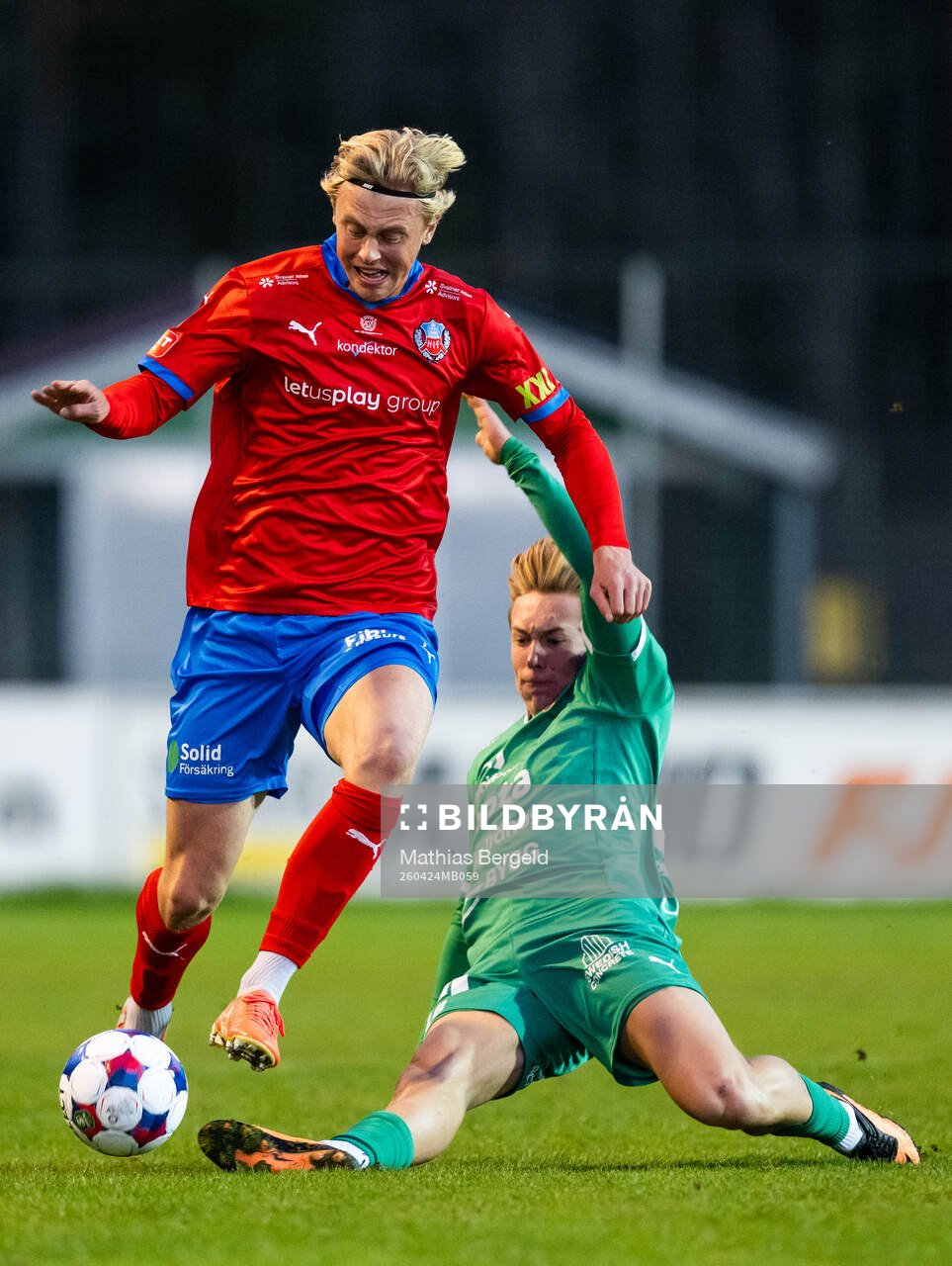 Helsingborgs Ture Görefält och Ljungskiles Hugo Borstam