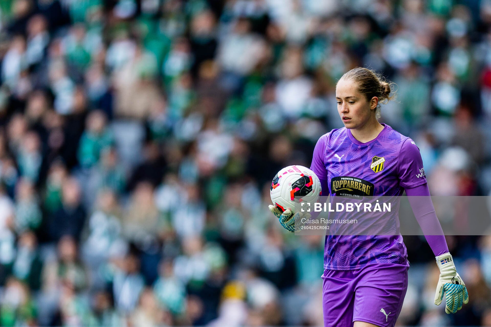 Goalkeeper Fanney Birkisdottir of Häcken