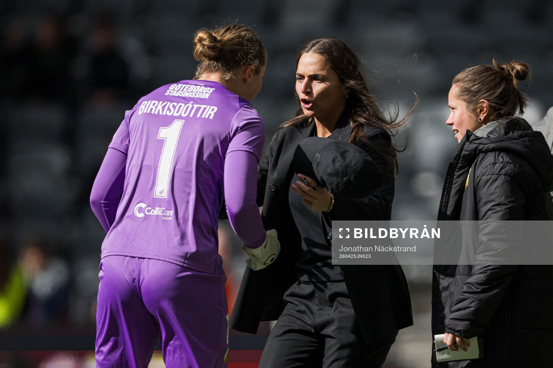 Goalkeeper Fanney Birkisdottir and coach Elena Sadiku of