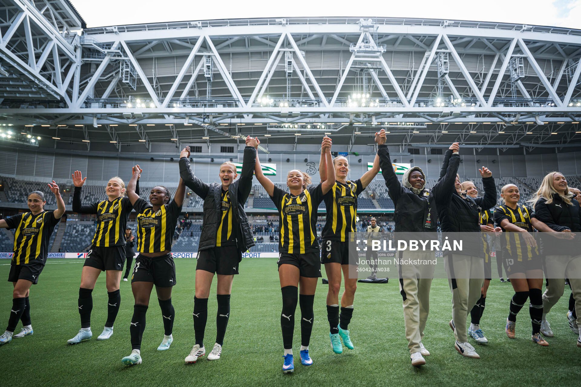 Players of Häcken celebrate