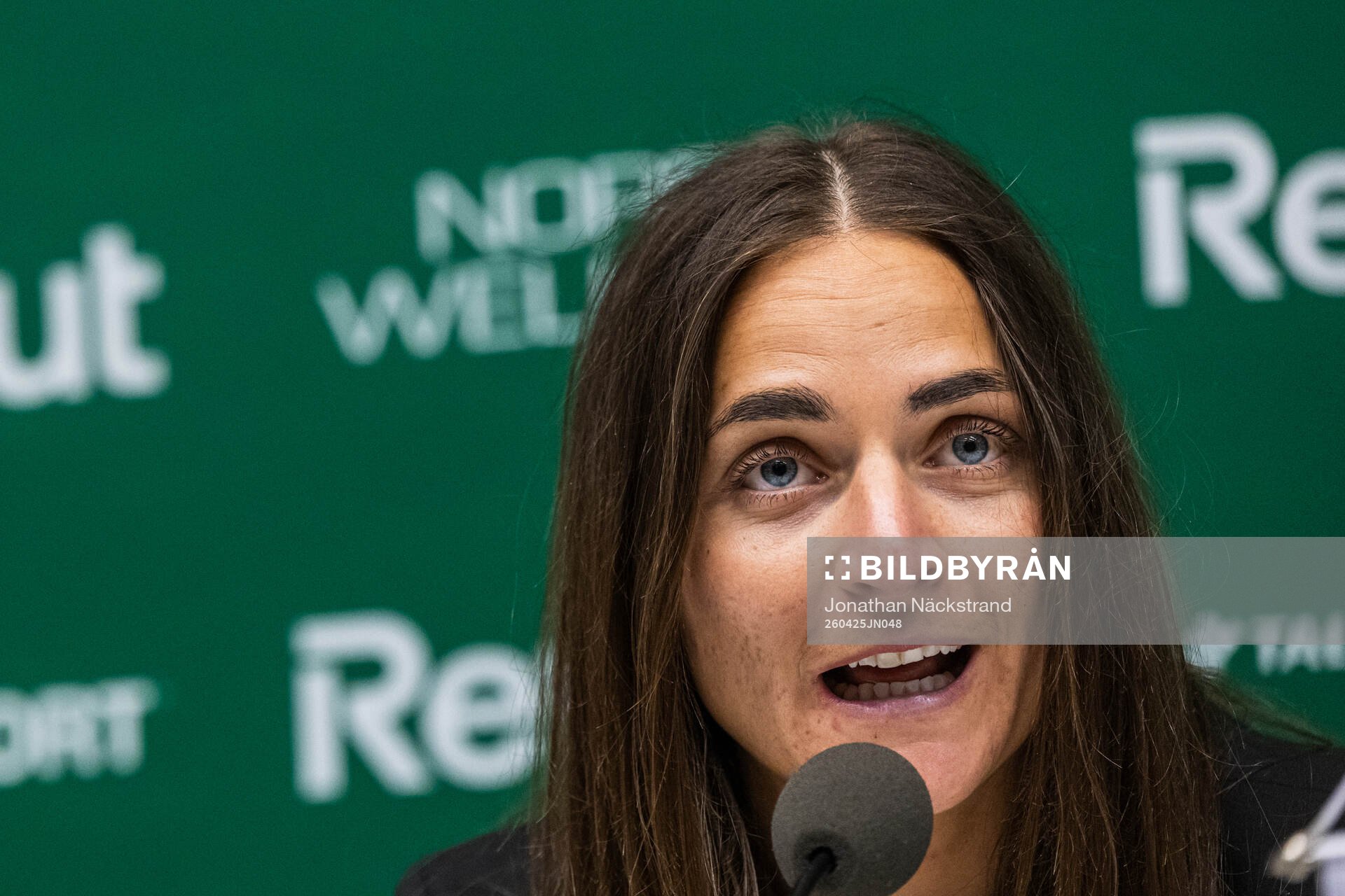 Coach Elena Sadiku of Häcken