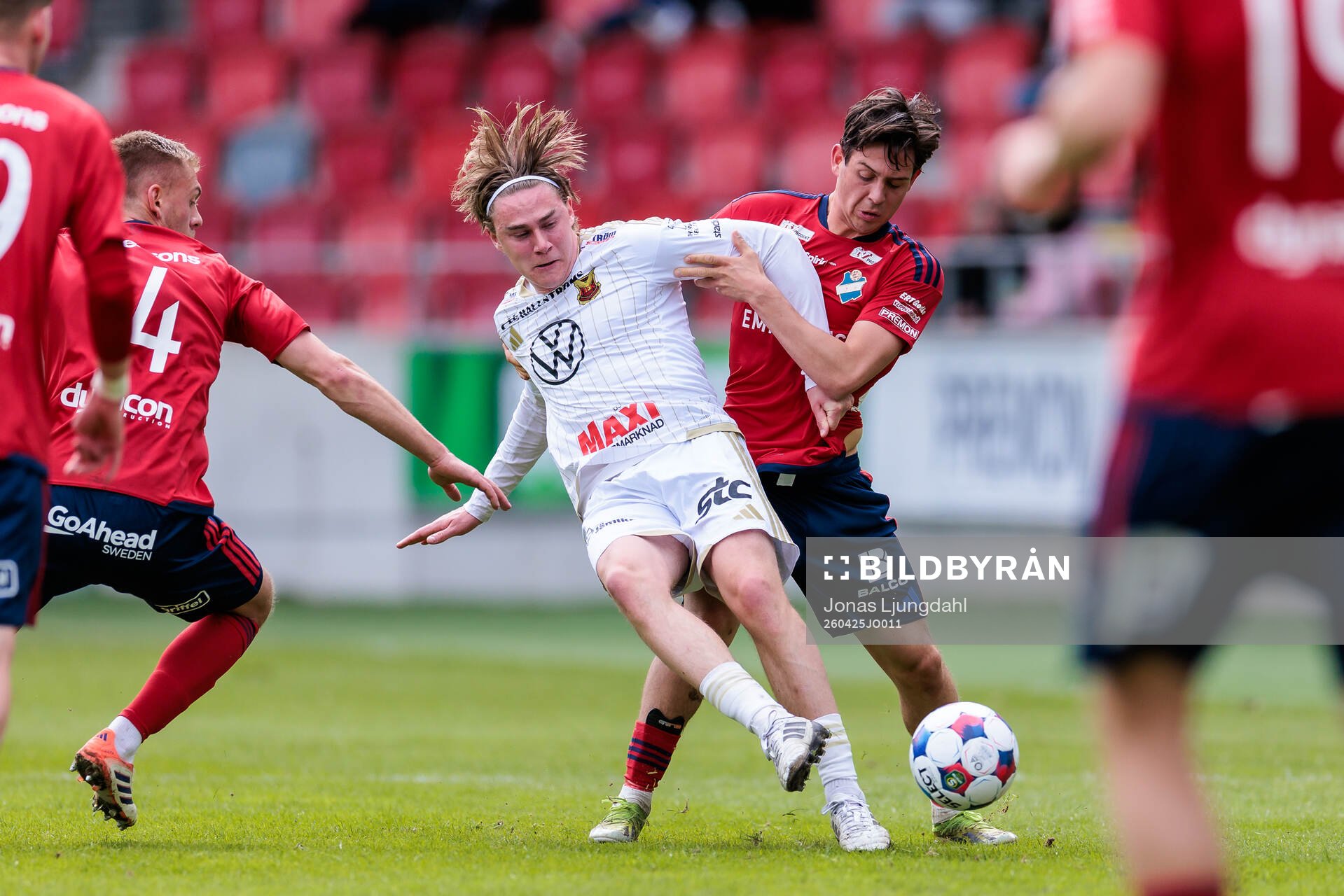 Östersunds Abel Stensrud och Östers Hannes Bladh Pijaca