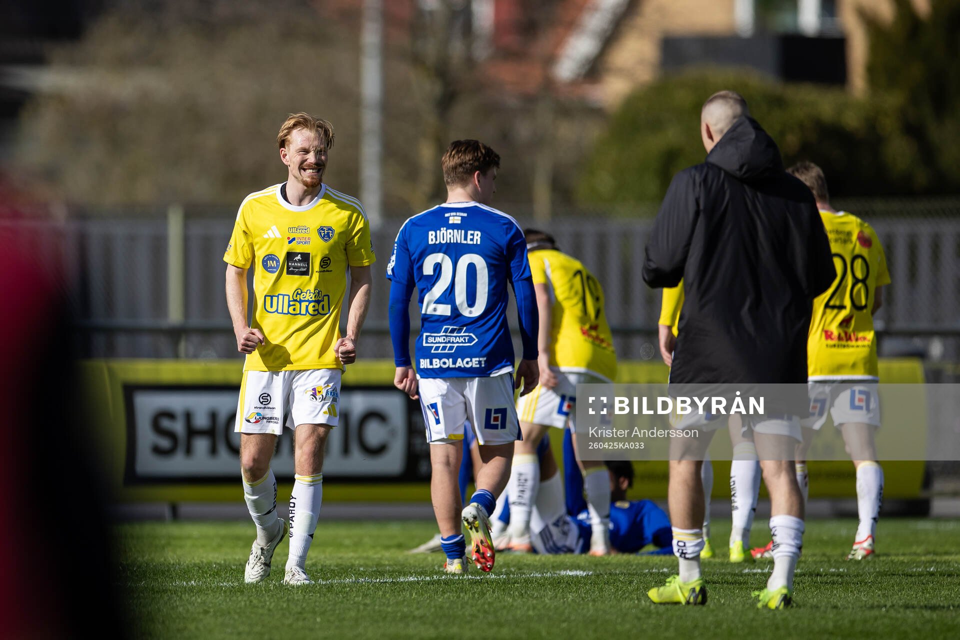 Falkenbergs Linus Borgström jublar