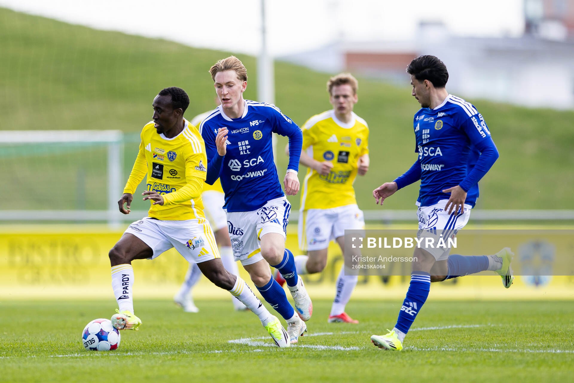 Falkenbergs Wanbe Godwin Aguda och GIF Sundsvalls Hugo