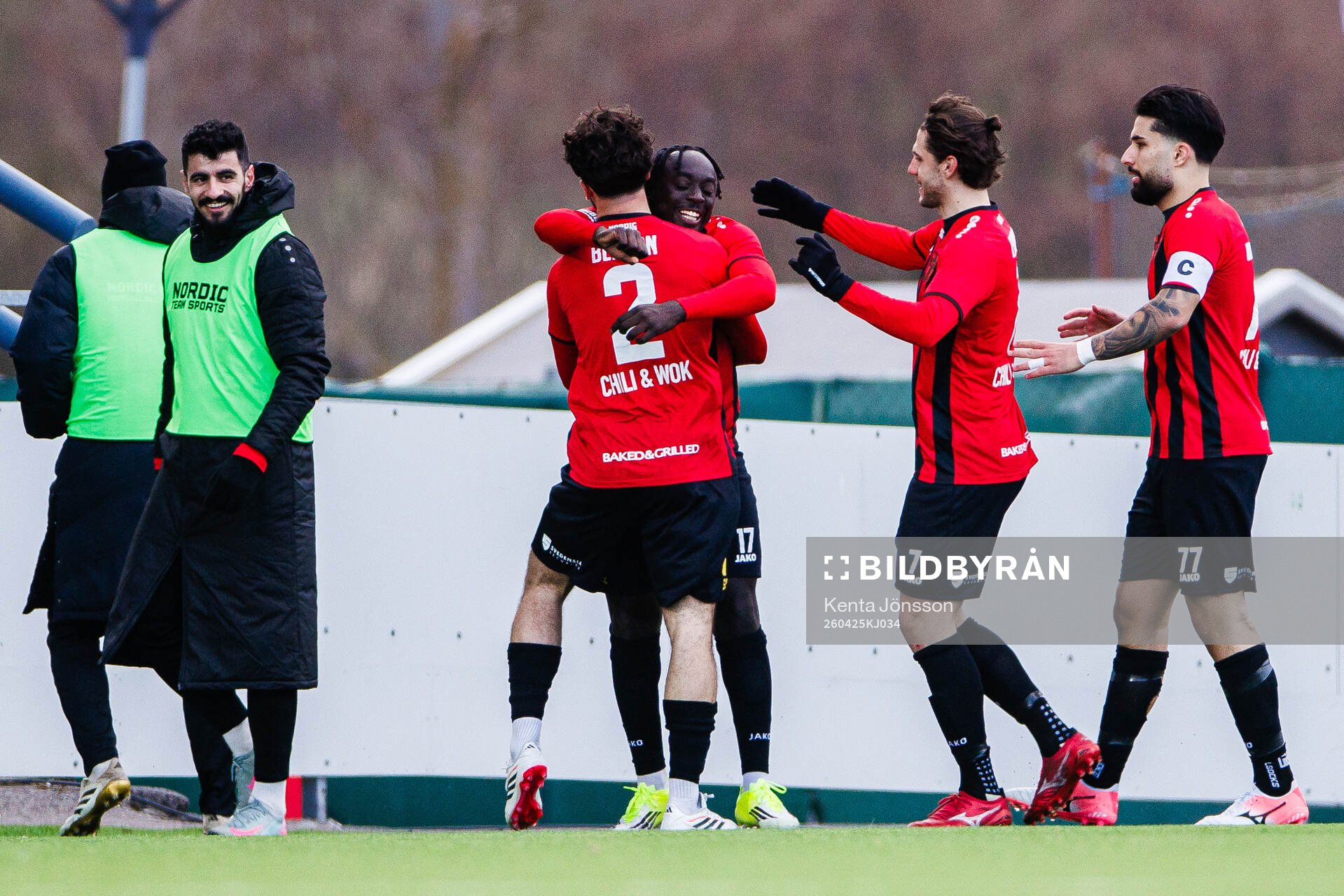 Nordic United FCs Kalipha Jawla jublar