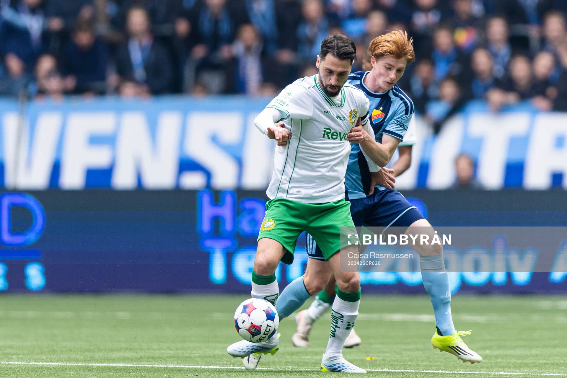 Hammarbys Nahir Besara och Djurgårdens Peter Langhoff