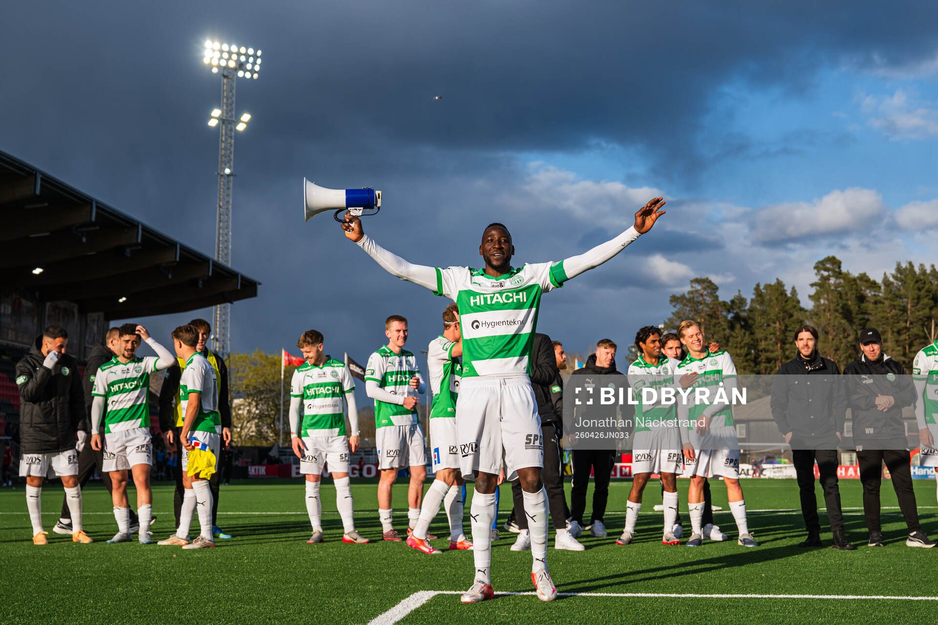 Västerås Frederic Nsabiyumva jublar