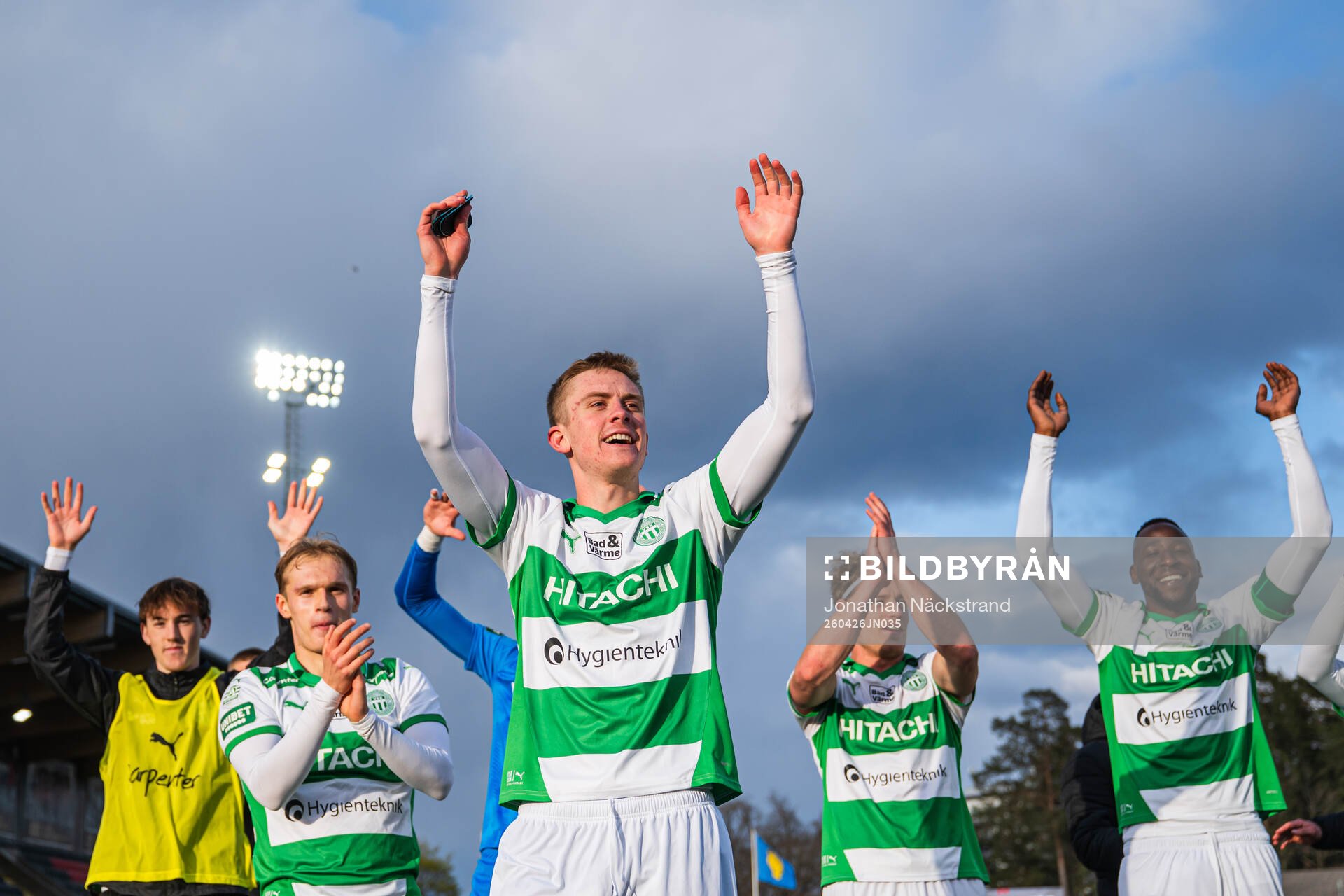 Västerås Karl Gunnarsson jublar