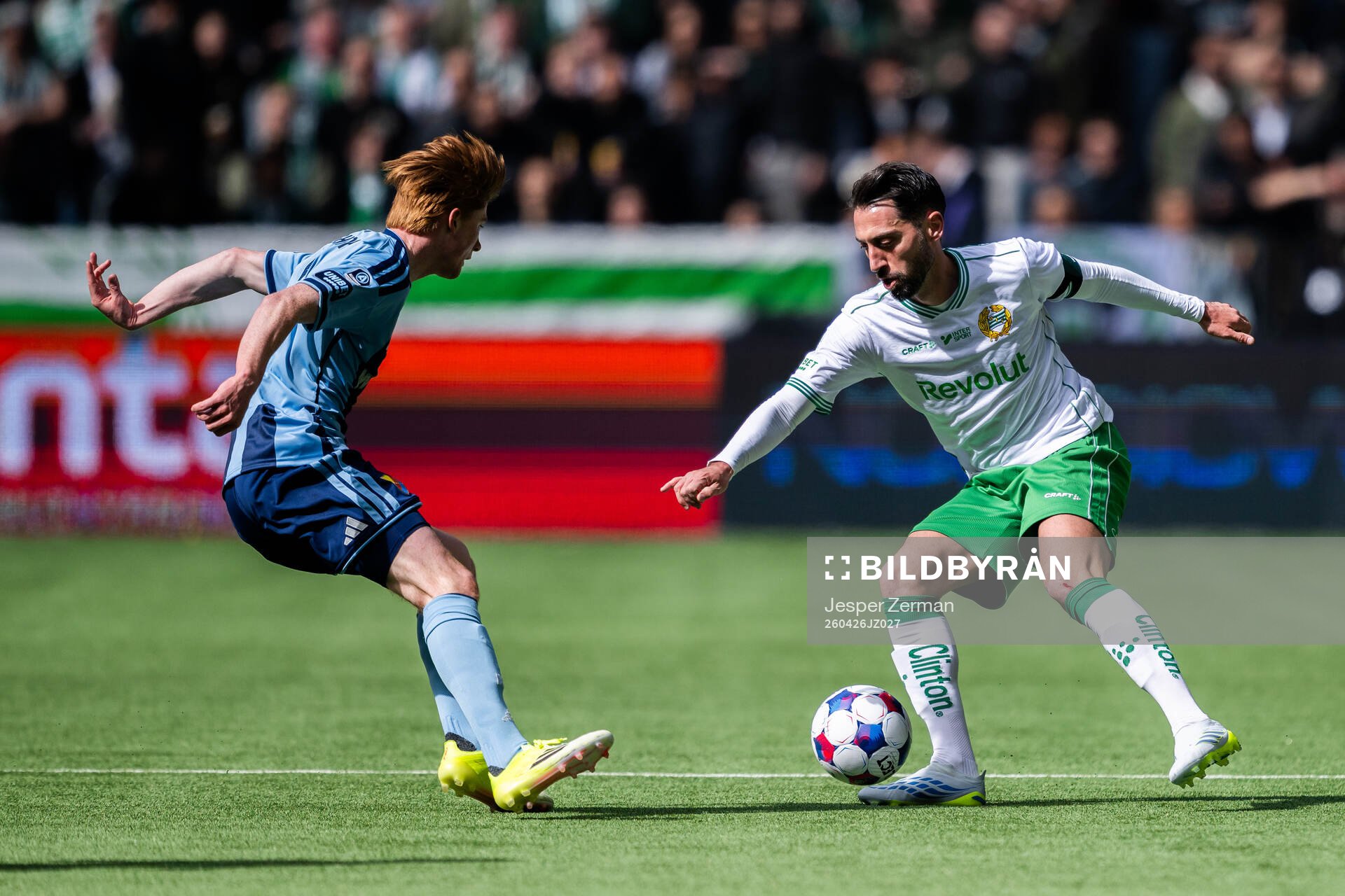 Djurgårdens Peter Langhoff och Hammarbys Nahir Besara
