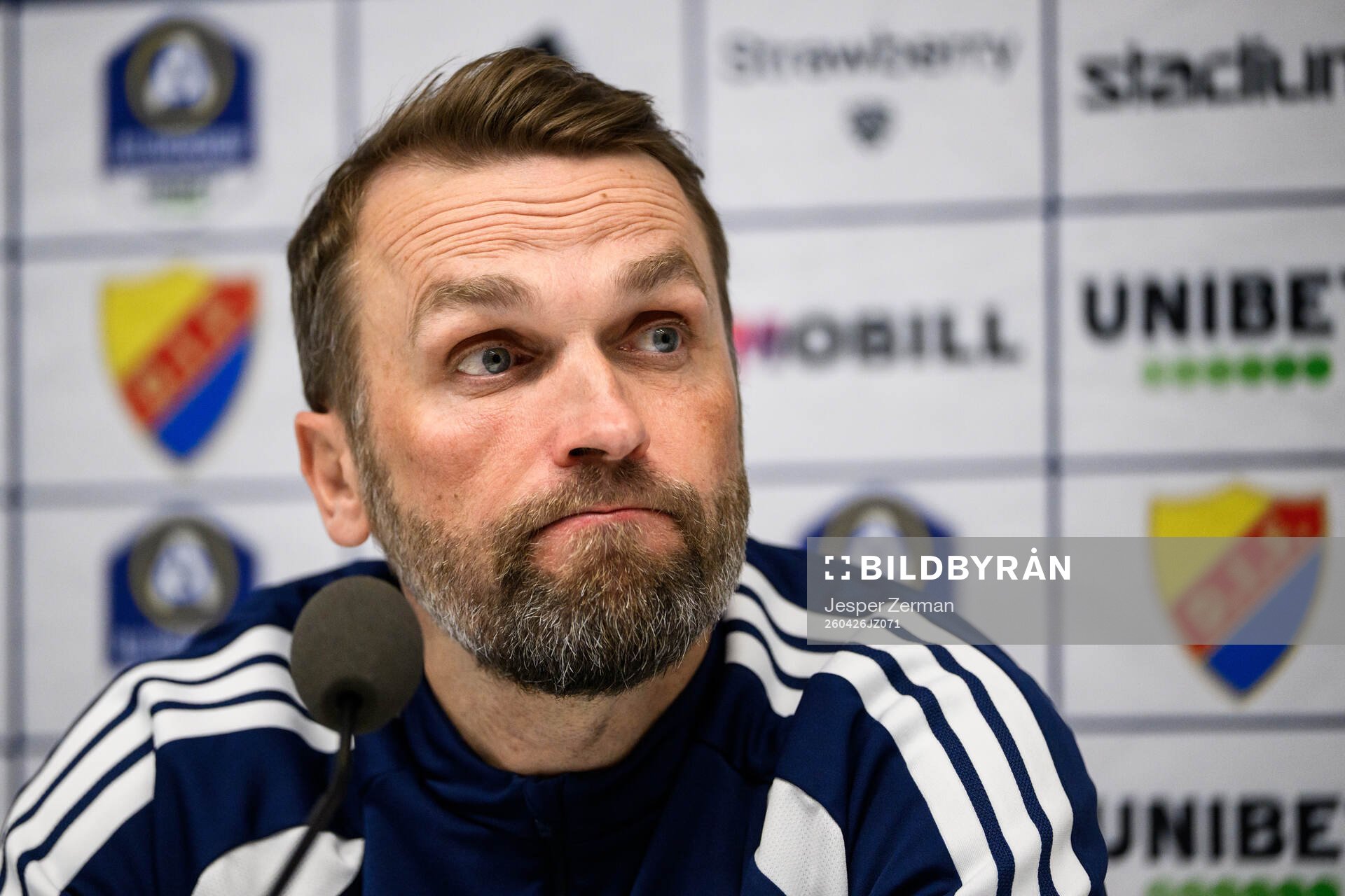 Djurgårdens tränare Jani Honkavaara på presskonferensen