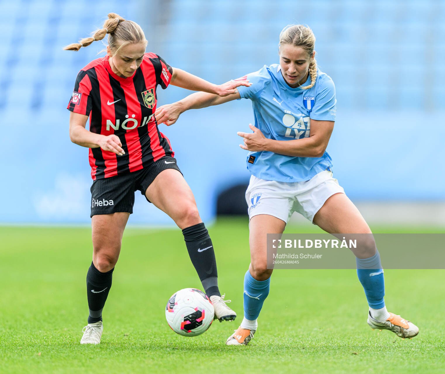 Brommapojkarnas Villemo Dahlqvist och Malmö FFs Courtney