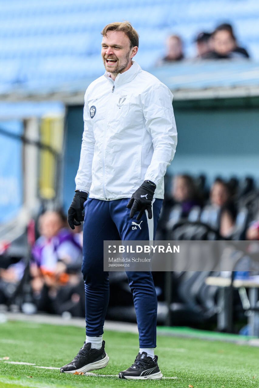 Malmö FFs assisterande tränare Daniel Angergård
