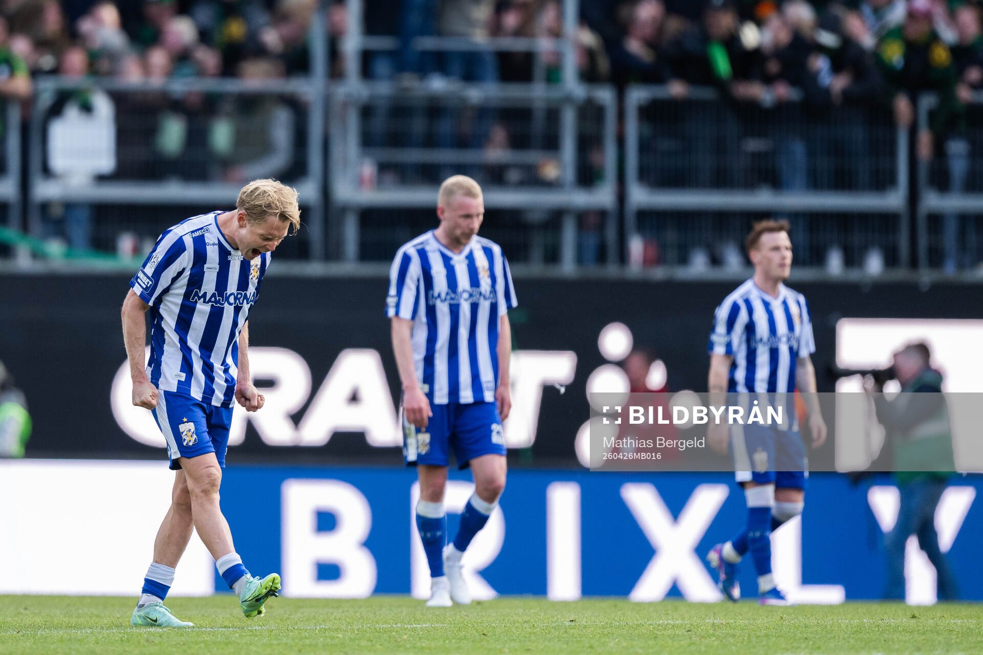 IFK Göteborgs Max Fenger deppar