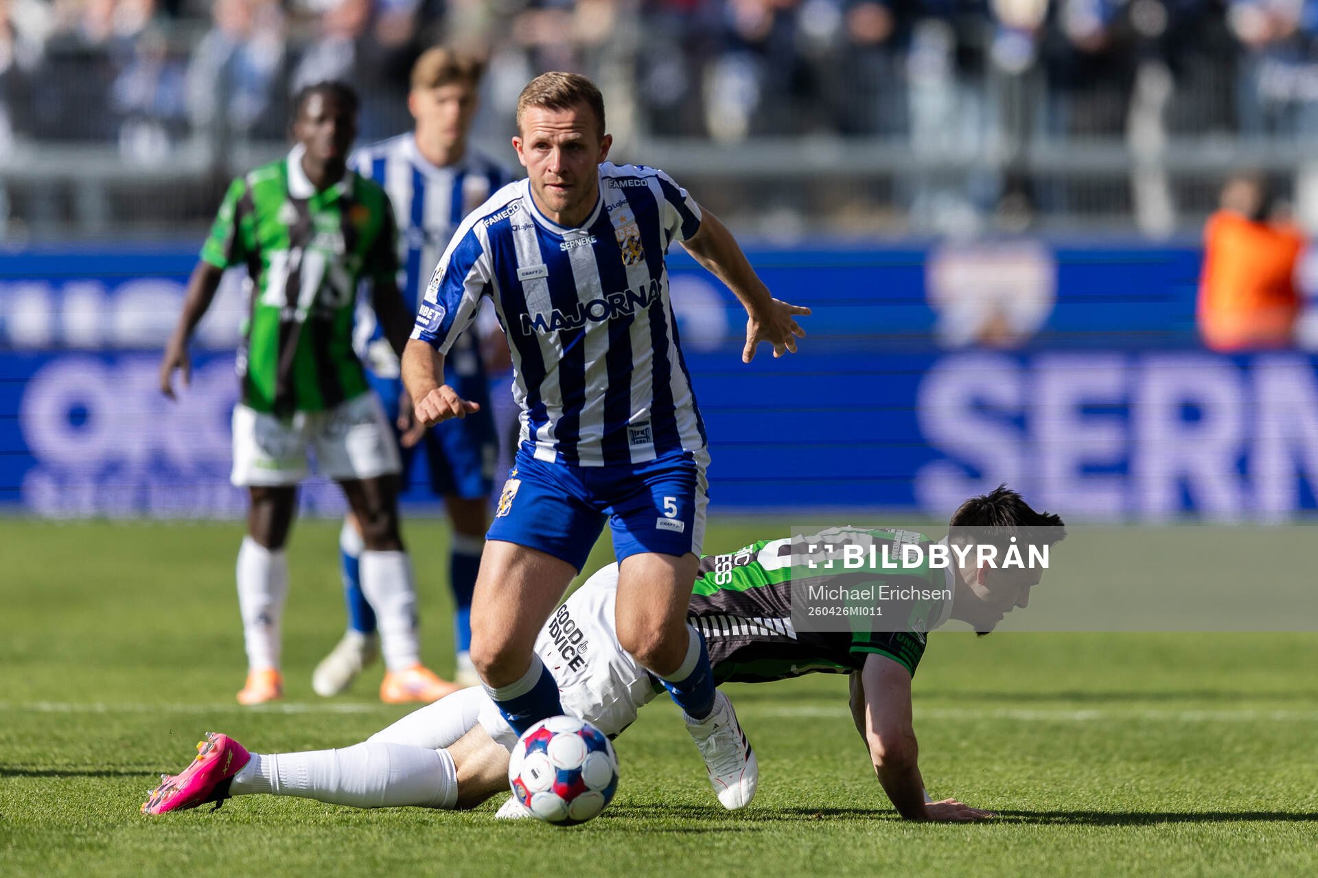 IFK Göteborgs Jonas Bager och GAIS Samuel Salter