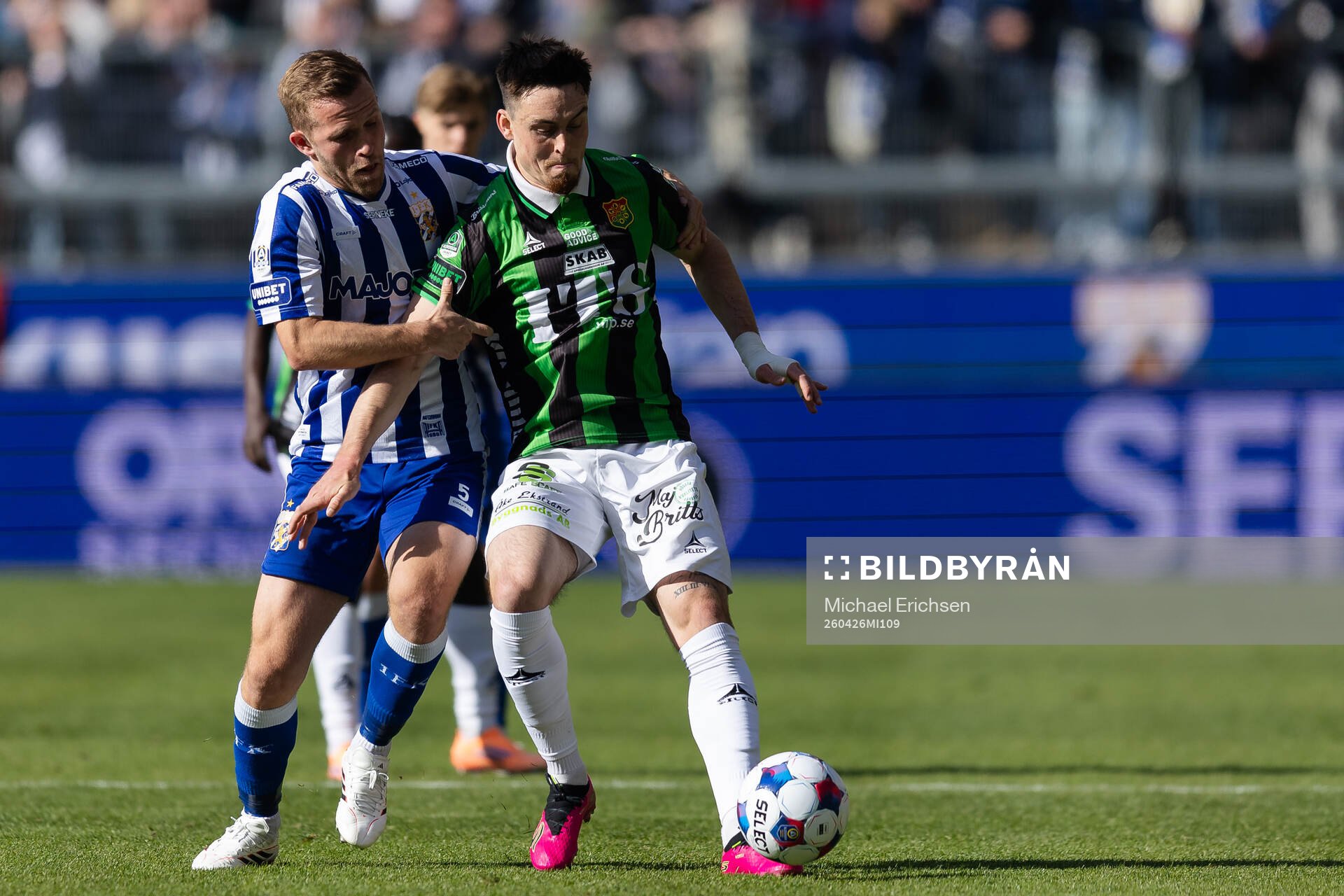 IFK Göteborgs Jonas Bager och GAIS Samuel Salter