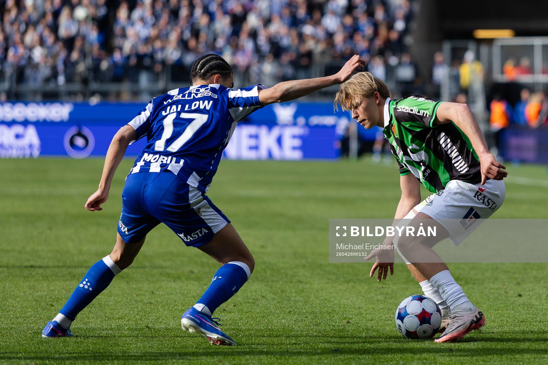 IFK Göteborgs Alexander Jallow och GAIS Rasmus Niklasson