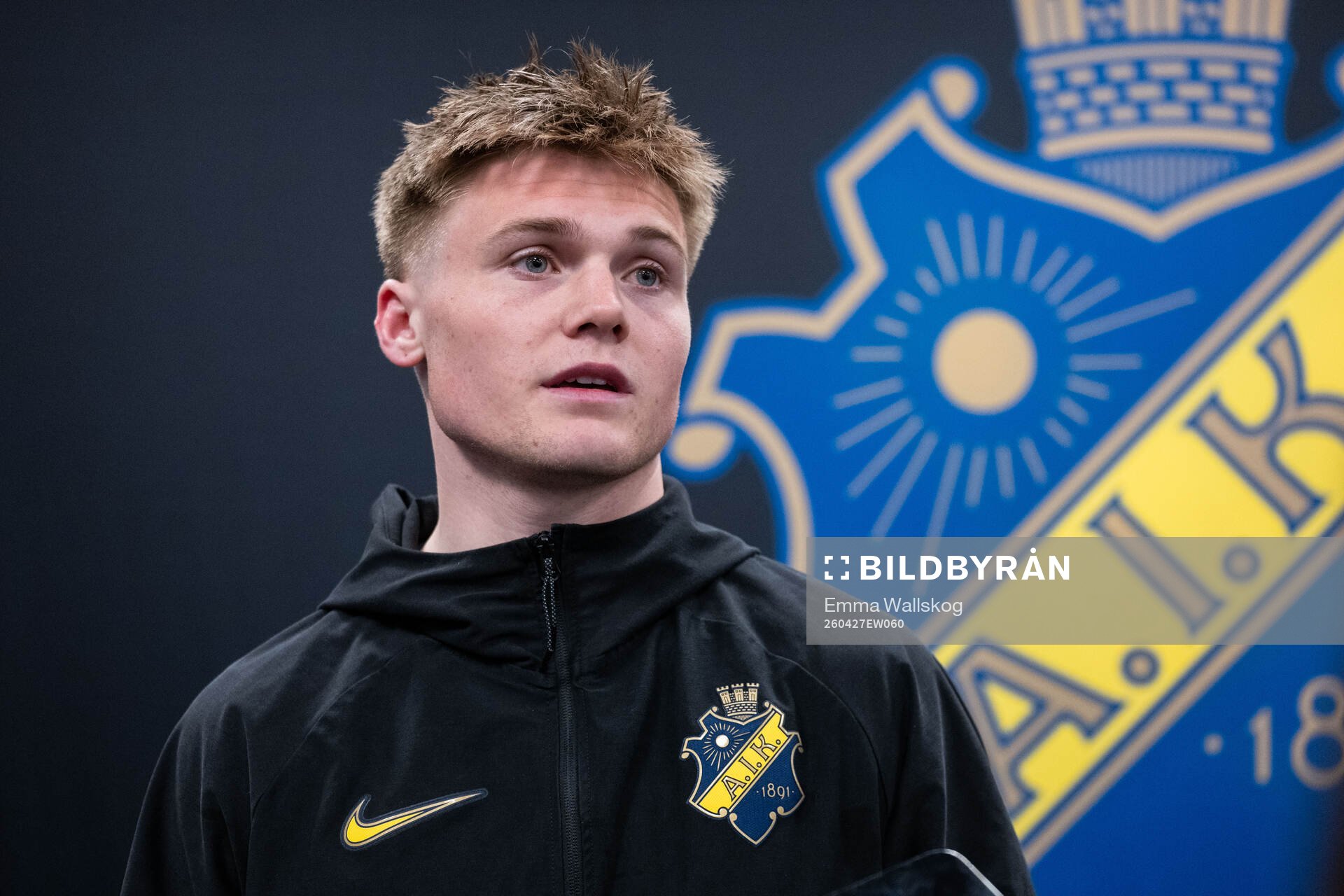 AIKs Erik Hovden Flataker i mixade zonen