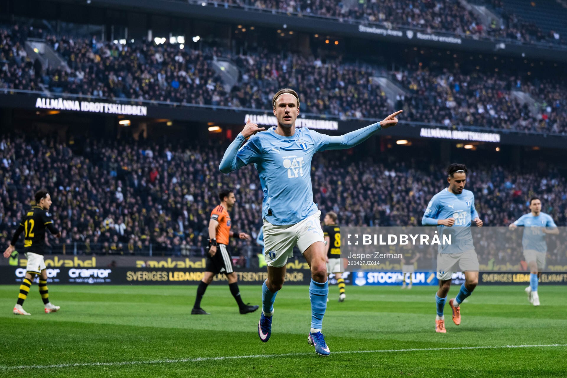 Malmö FFs Erik Botheim jublar