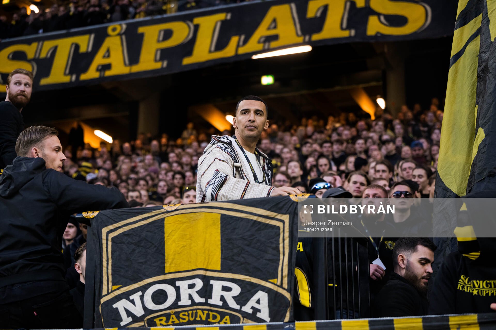 Nabil Bahoui tackas av i halvtid