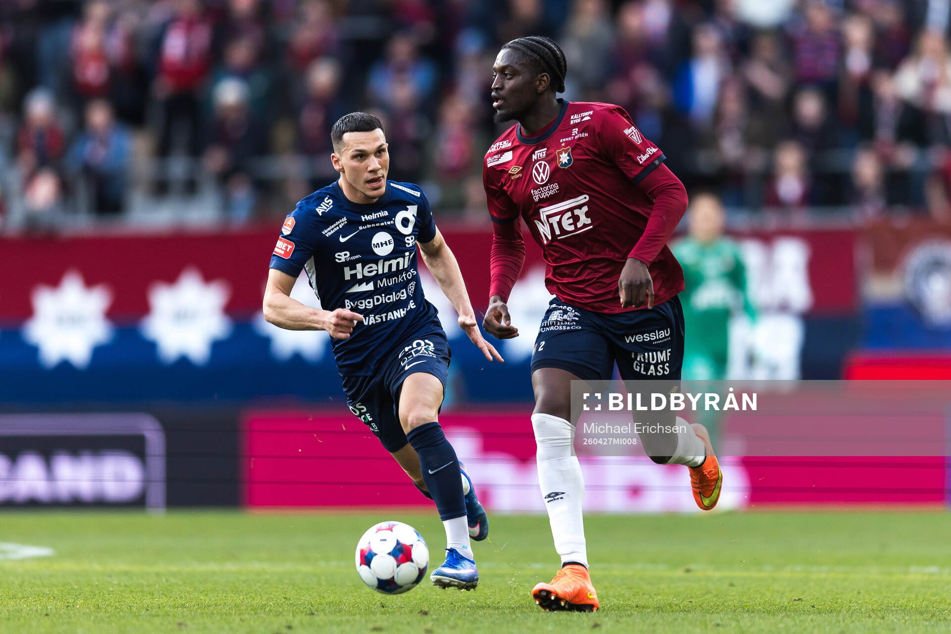 Degerfors Arman Taranis och Örgrytes Michael Parker