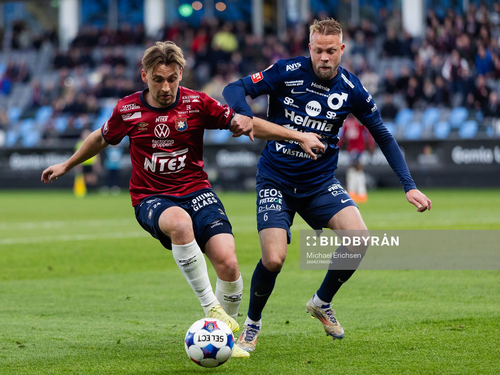 Örgrytes William Svensson och Degerfors Daniel Sundgren