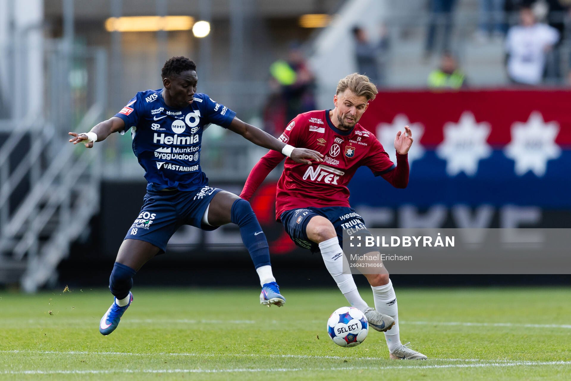Degerfors Samba Diatara och Örgrytes William Hofvander