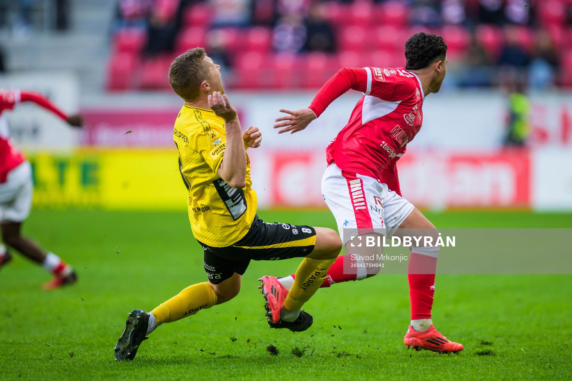 Elfsborgs Sebastian Holmén och Kalmars Nassef Chourak