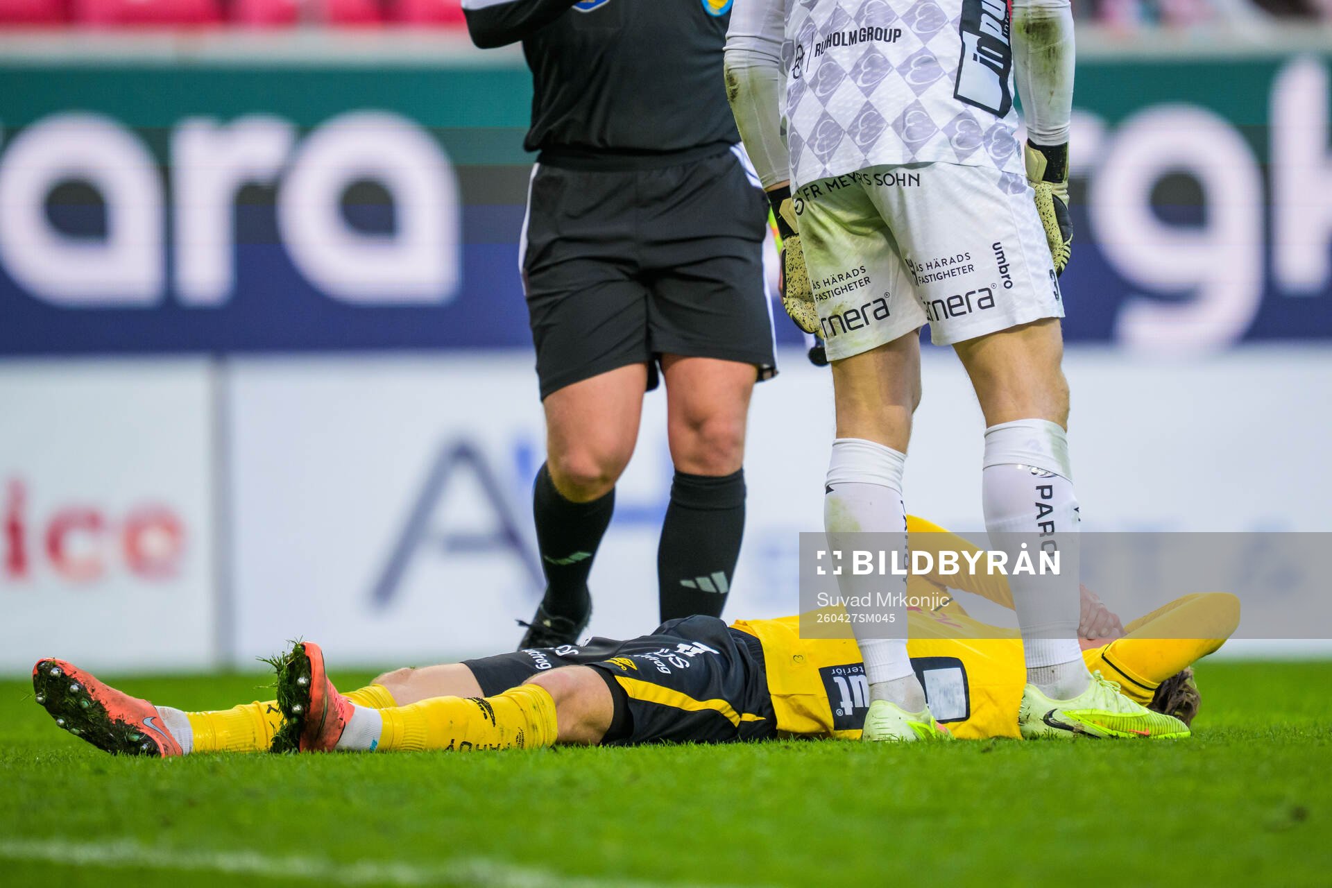 Elfsborgs Simon Hedlund har ont