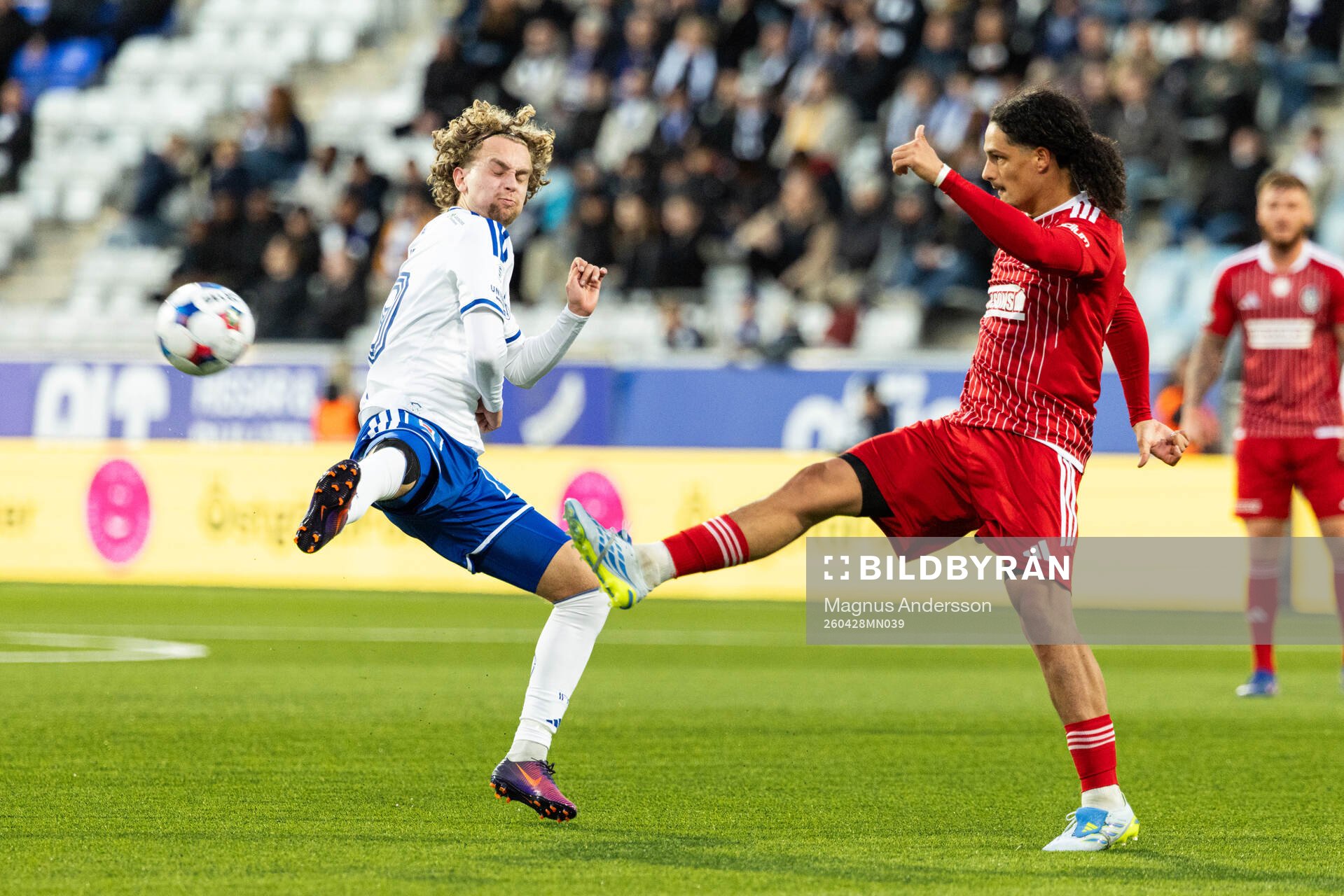 IFK Norrköpings Leo Lif och Landskronas André Alvarez