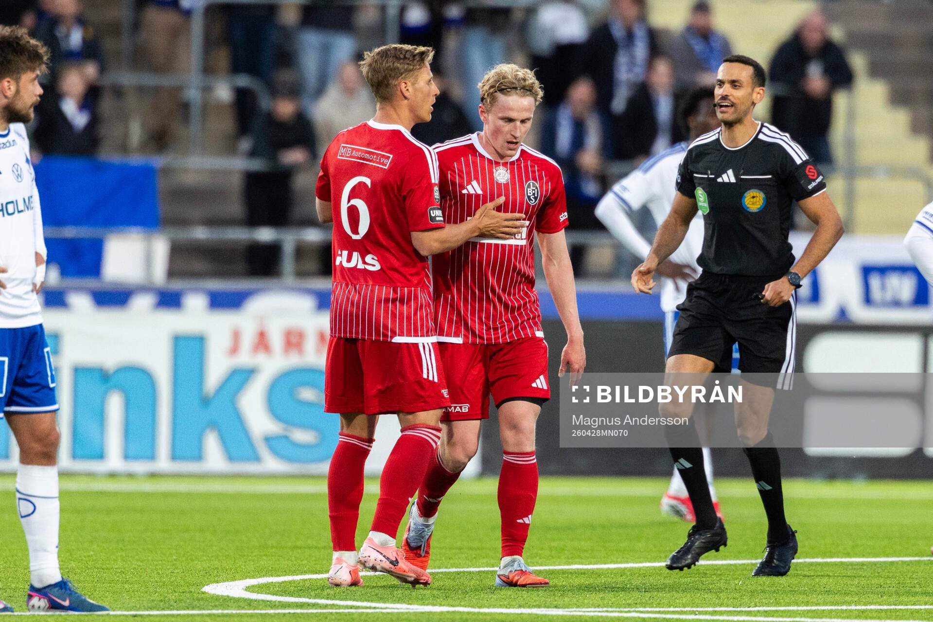 Landskronas Gustaf Westström jublar